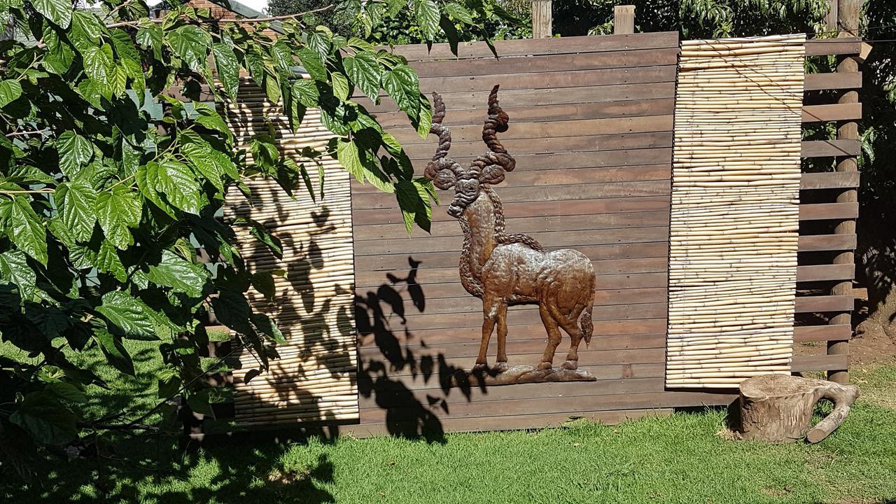 Meadows Guesthouse Germiston Bagian luar foto
